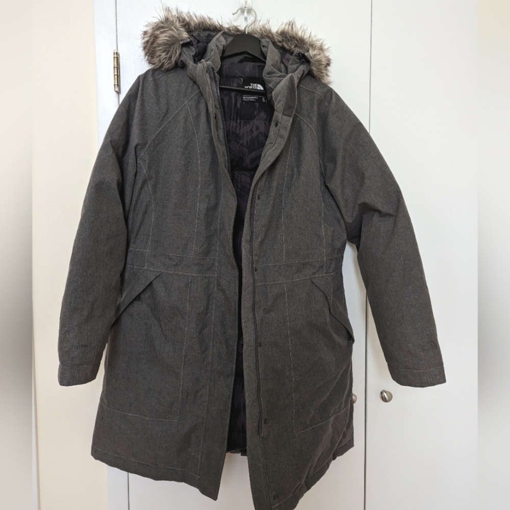 North face womens down parka XL